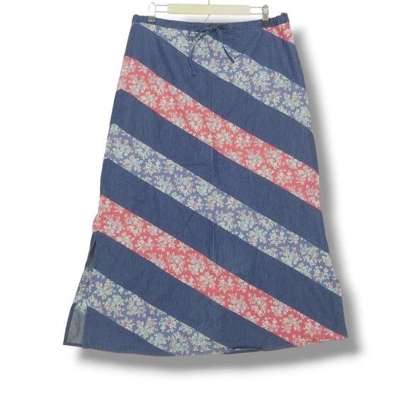 Dresses & Skirts - Crazy‎ Horse Cottage Floral Chambray Skirt Womens 14 Blue Pink